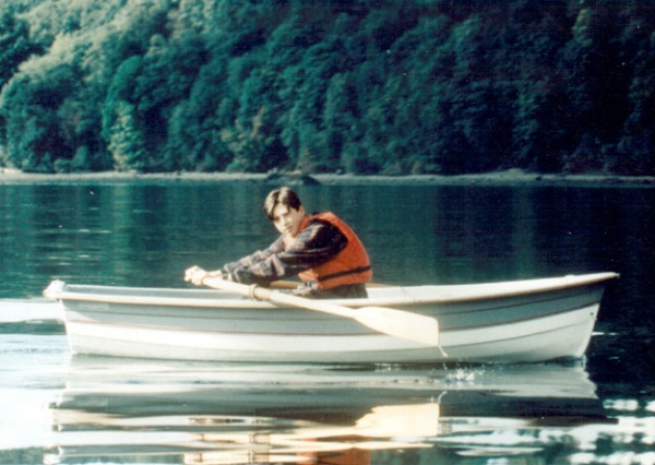 10' Navigator rowboat