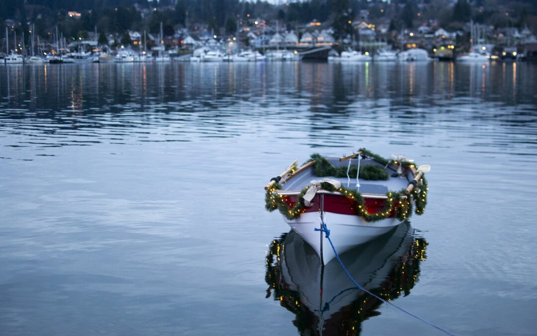 Deck the Hulls: Bringing the Holiday Spirit to the Waterfront