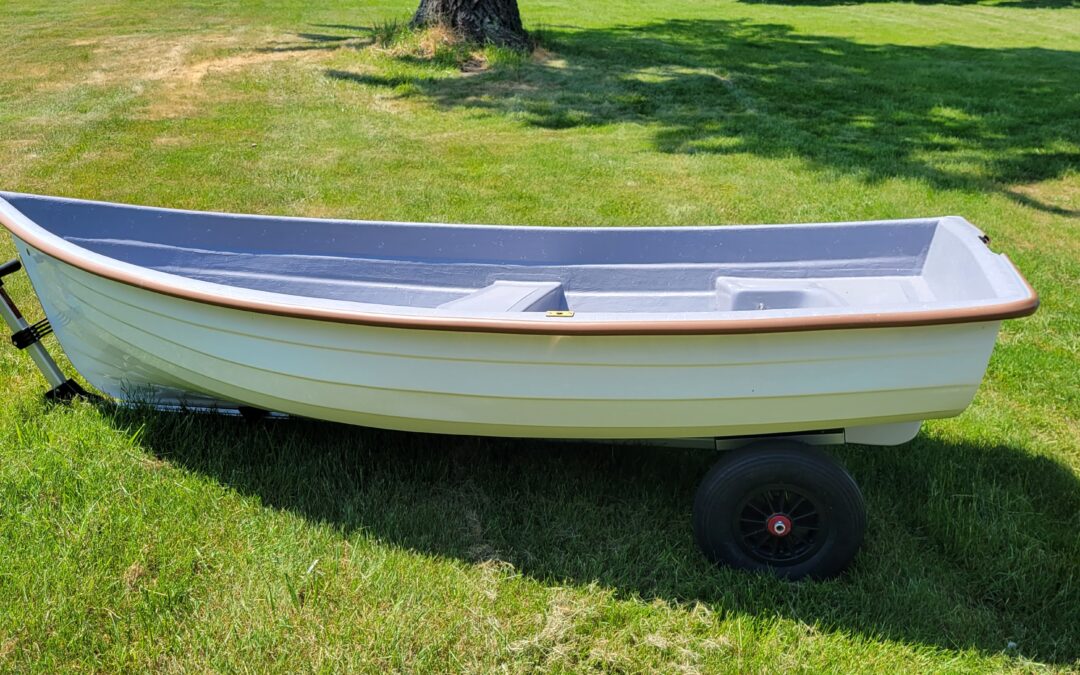 SOLD: 9.5′ Captain’s Gig Rowboat