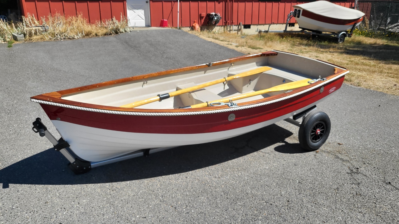SOLD: 2020 9.5′ Captains Gig Rowboat Tender