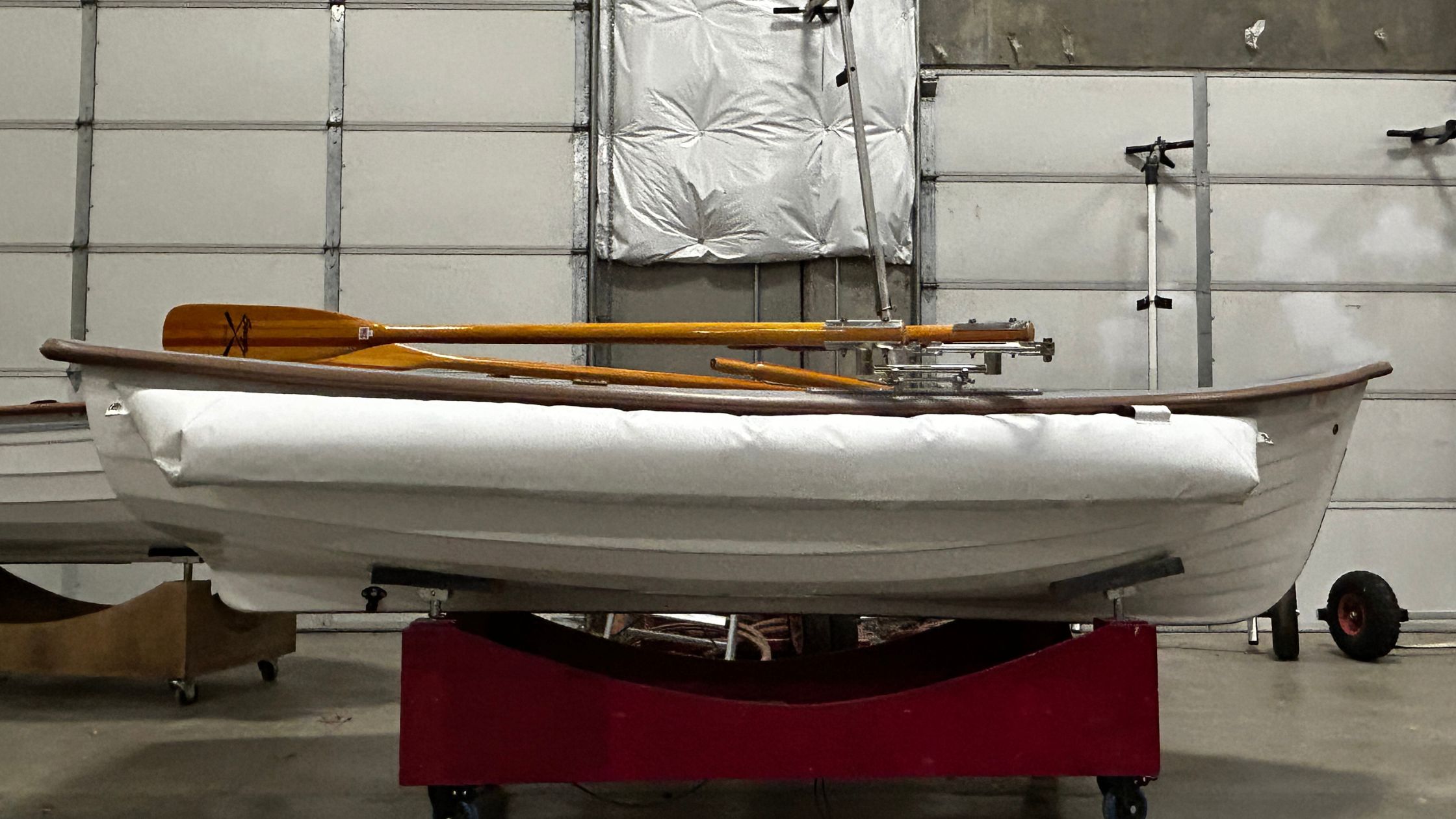 Available Now: 2023 Demo 9.5′ Captain’s Gig Rowboat