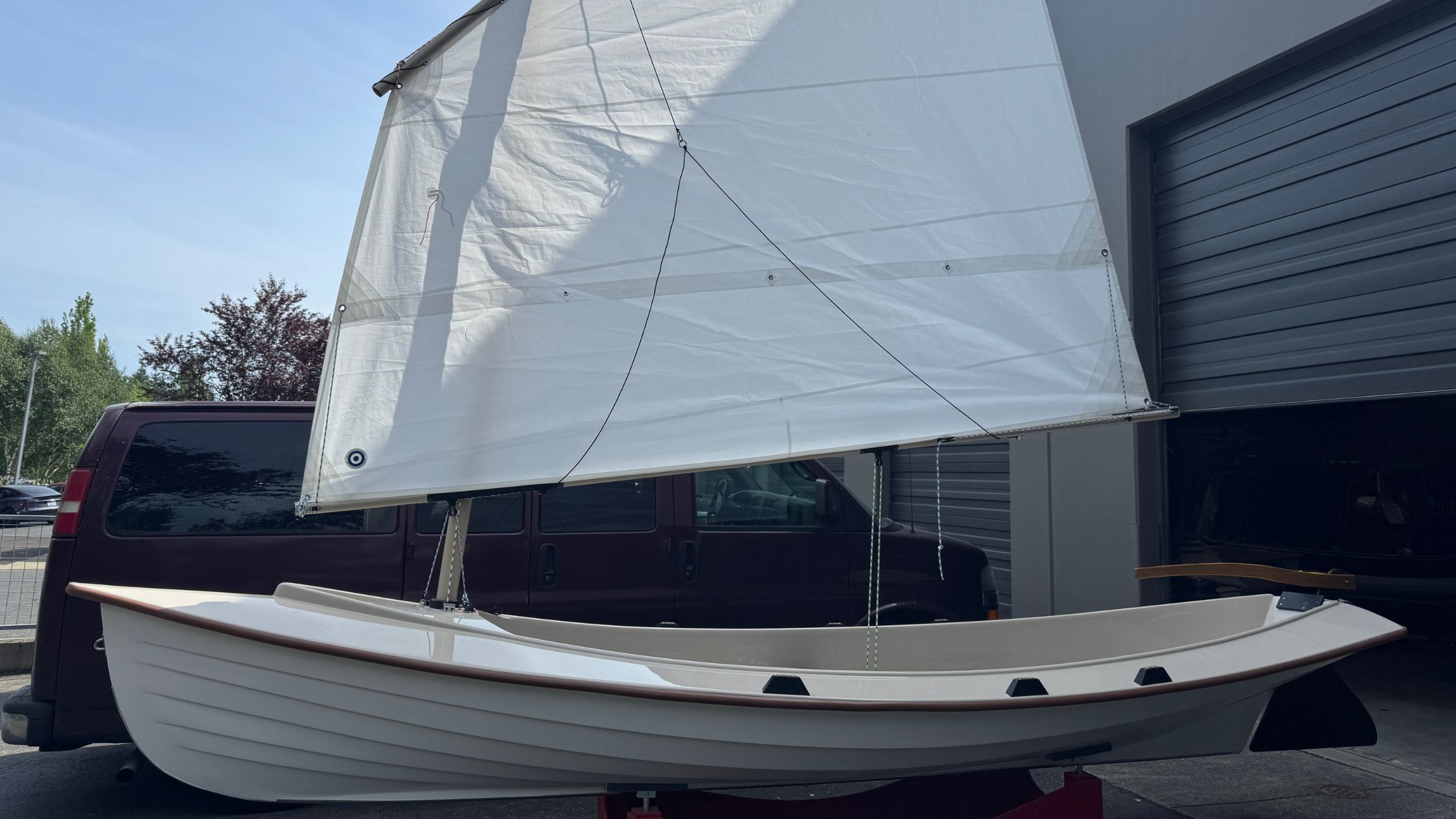 Sold: Stock 16.5′ Melonseed Sailboat