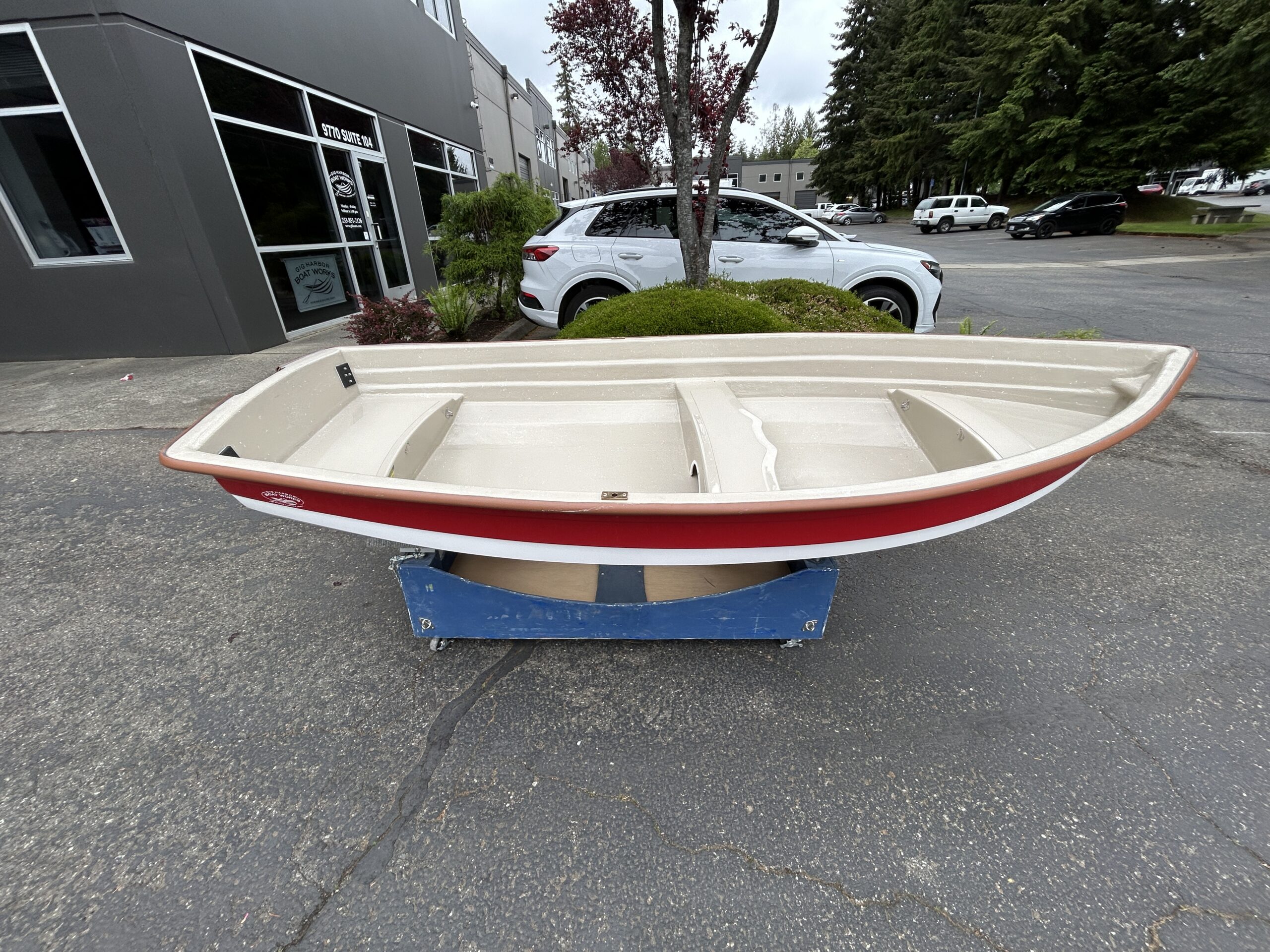 10′ Navigator Rowboat, Vivarojo Red
